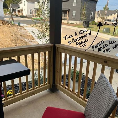 New Centennial Park Luxury Smart Home W Courtyard Fayetteville Eksteriør bilde