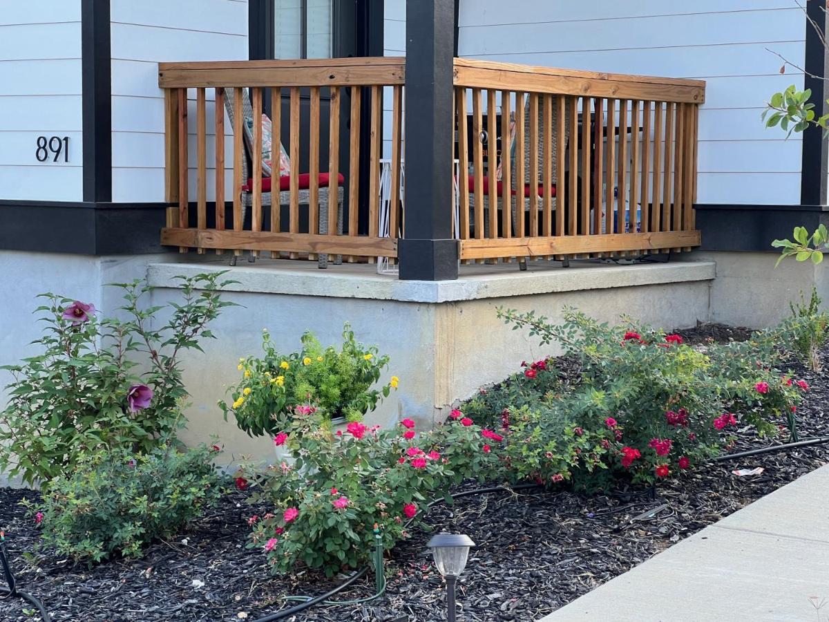 New Centennial Park Luxury Smart Home W Courtyard Fayetteville Eksteriør bilde